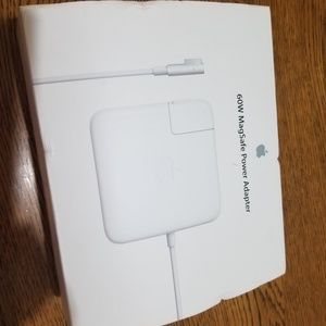 APPLE CHARGER  * read for discount